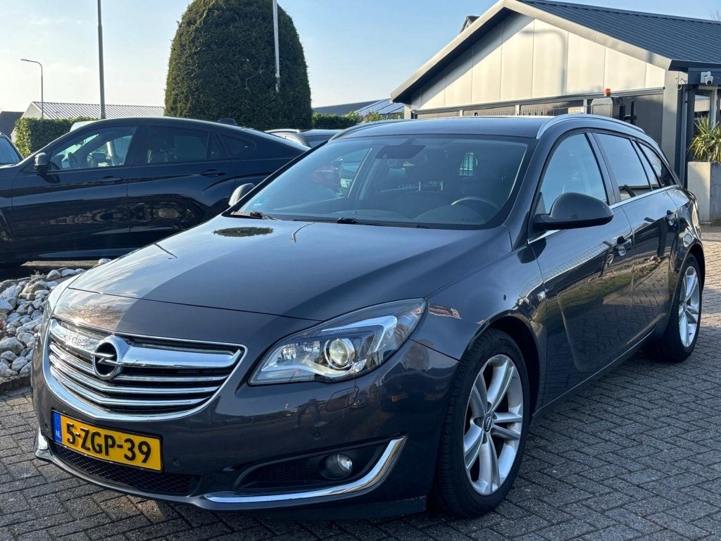 Opel Insignia Sports Tourer 2.0 CDTI Diesel 2015 Trekhaak, Auto's, Euro 5, 4 cilinders, Origineel Nederlands, 26 km/l