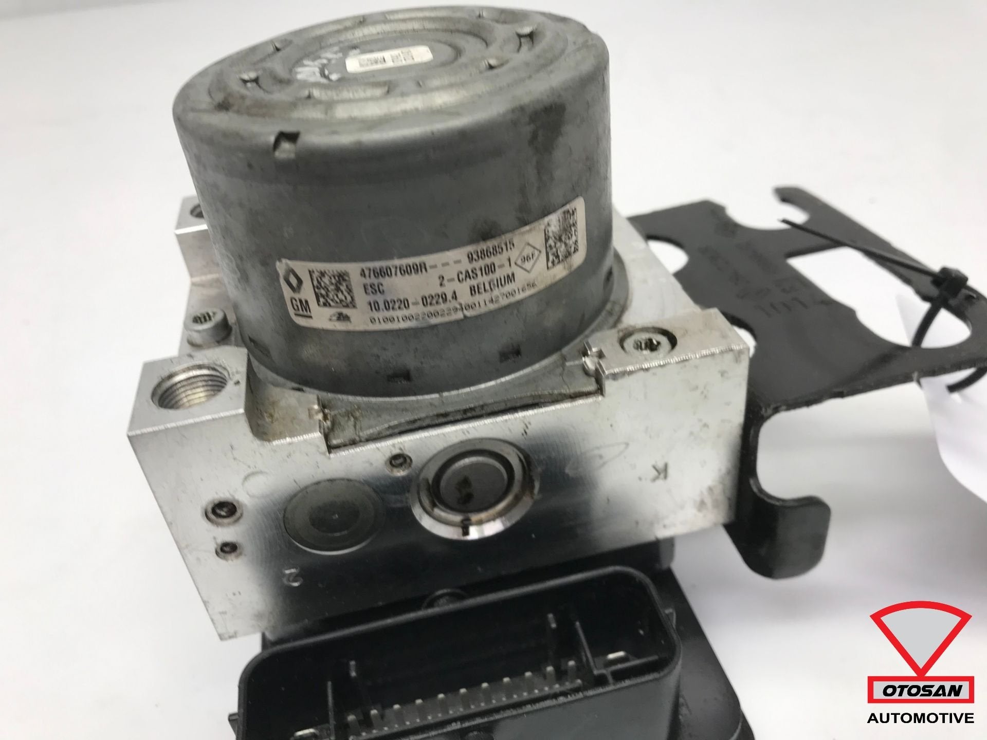 Renault Trafic Opel Vivaro ABS Pomp 476607609R, Renault Group, Gebruikt, Contact.group@renault.com, Renault