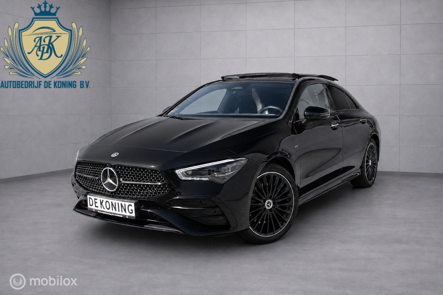 Mercedes CLA-klasse 250 e AMG Line PANO SFEER NIGHT PAKKET, Gebruikt, Zwart, Bedrijf, Hybride Elektrisch/Benzine