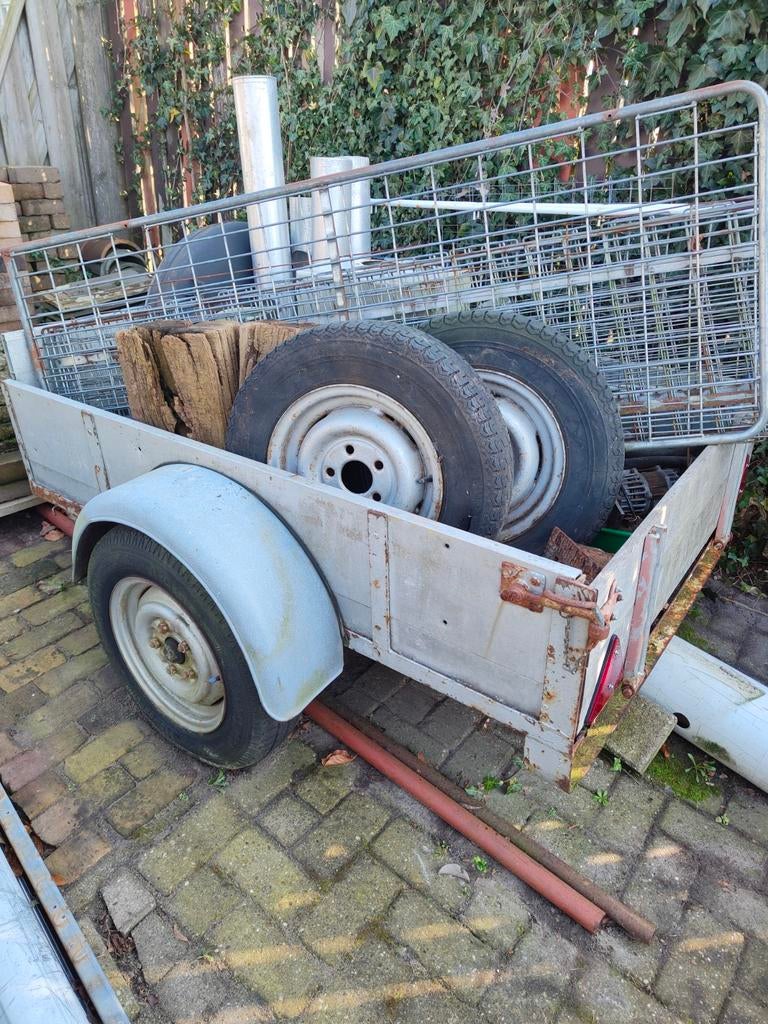Oud ijzer, aluminium, elektro, allerlei, en evt.aanhanger, Ophalen, Gebruikt, Overige metalen