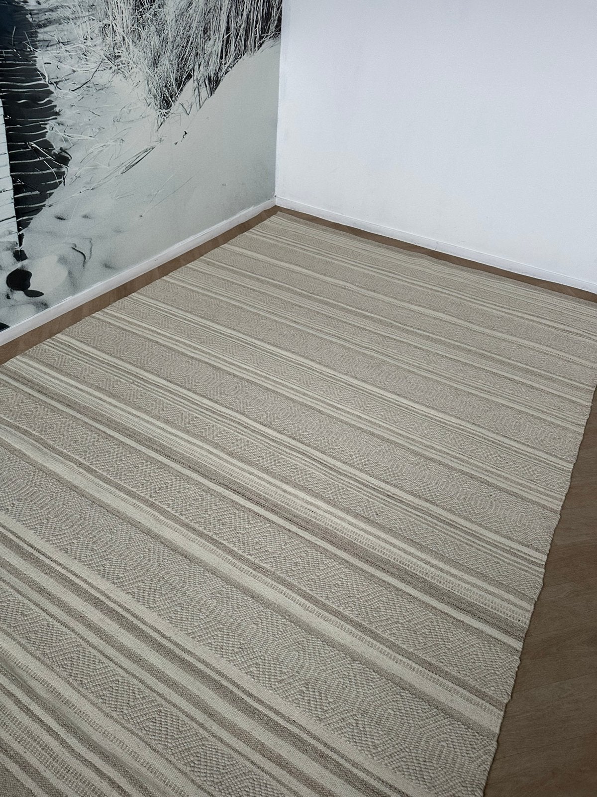 Perletta Medley beige white 200/300 wol, Beige, Ophalen of Verzenden, 200 cm of meer, Rechthoekig