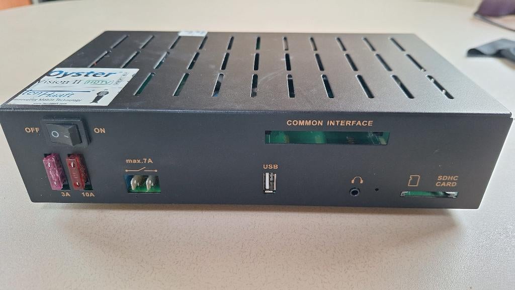 Oyster Vision schotel receiver/besturingseenheid, Audio, Tv en Foto, Schotelantennes, Ophalen of Verzenden, Zo goed als nieuw