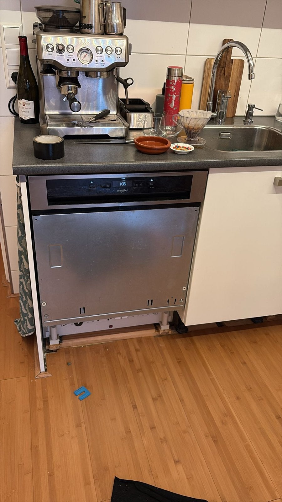 Gratis af te halen: Whirlpool vaatwasser, Ophalen, Gebruikt, Inbouw, 60 cm of meer