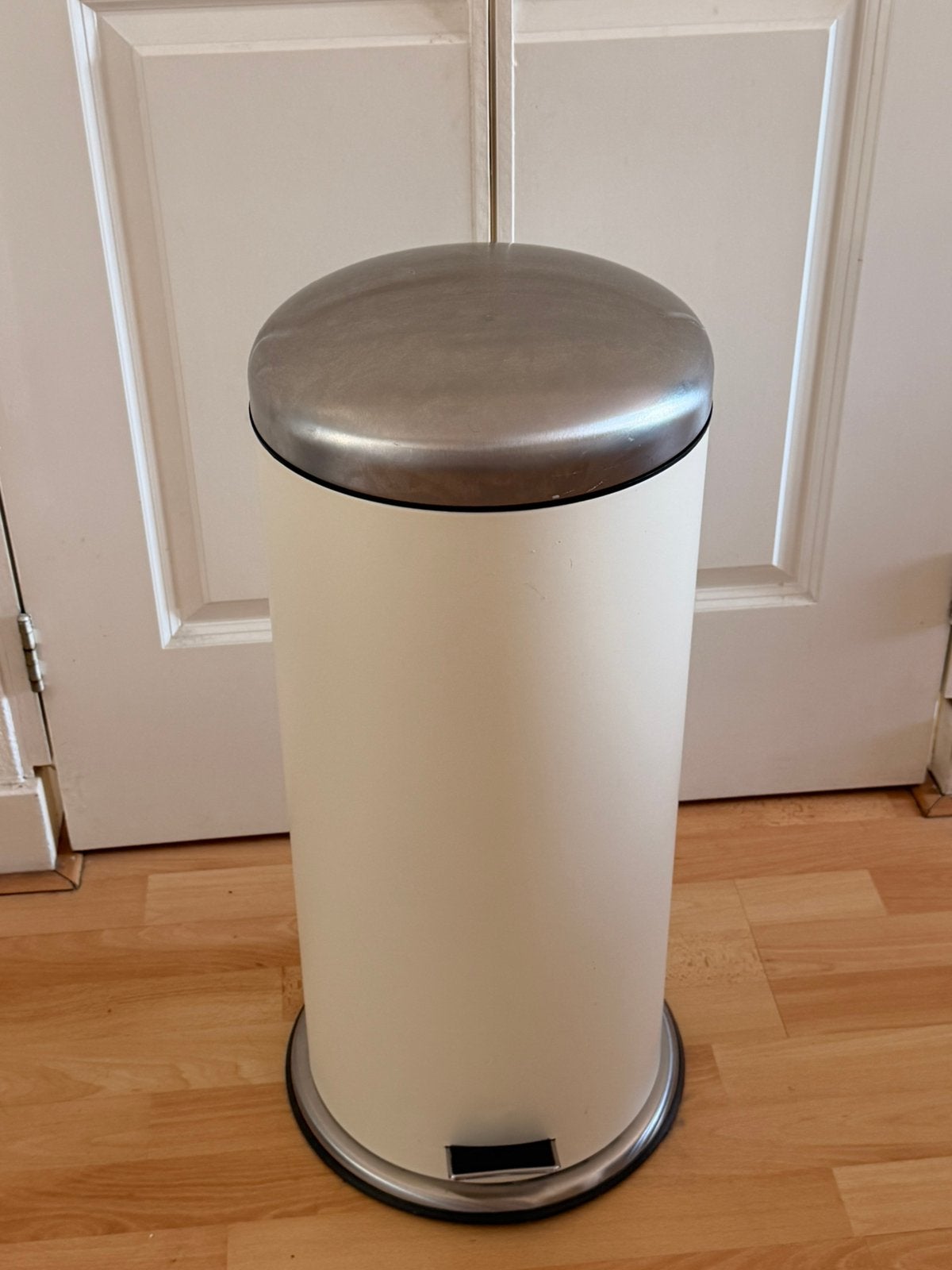 Mjösa bin, Huis en Inrichting, 40 liter of meer, Ophalen, Zo goed als nieuw