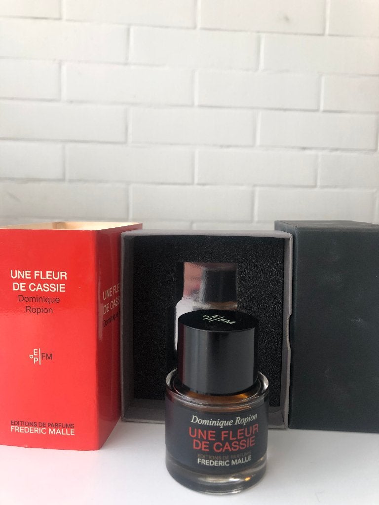 Frederic Malle- Une fleur de Cassie-niche parfum stalen, Sieraden, Tassen en Uiterlijk, Uiterlijk | Parfum, Verzenden, Zo goed als nieuw