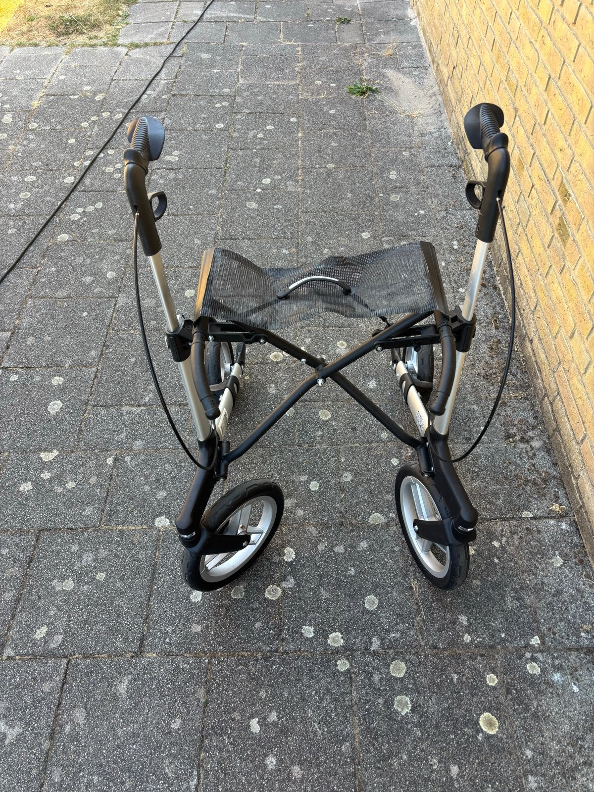 Sunrise MedicalGemino 60 Rollator, Ophalen, Opvouwbaar, Zo goed als nieuw
