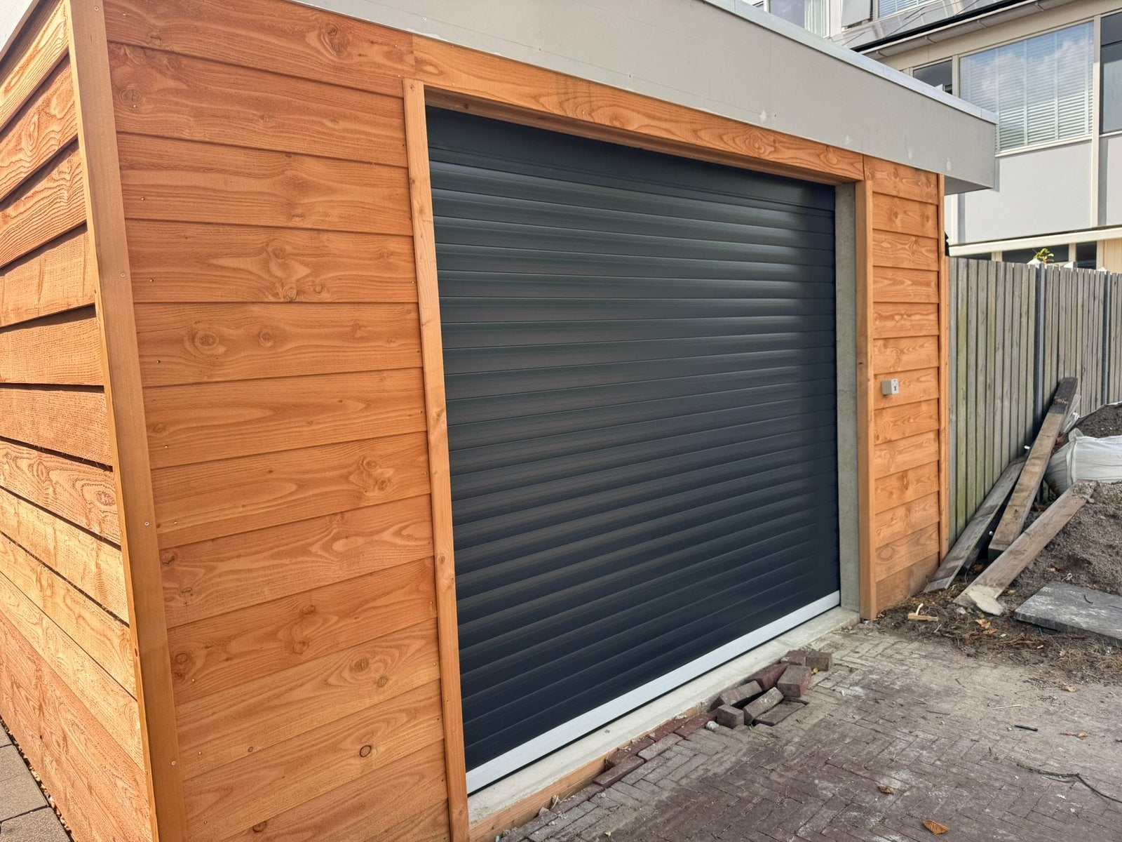 Elektrische roldeur ral 7016 direct leverbaar 40%korting!, Ophalen of Verzenden, Zo goed als nieuw, Kunststof