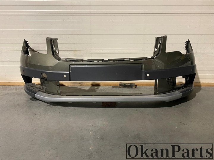Skoda SuperB 4x4 Outdoor voorbumper 3T0807221K, Gebruikt, Voor, Ophalen of Verzenden, Skoda