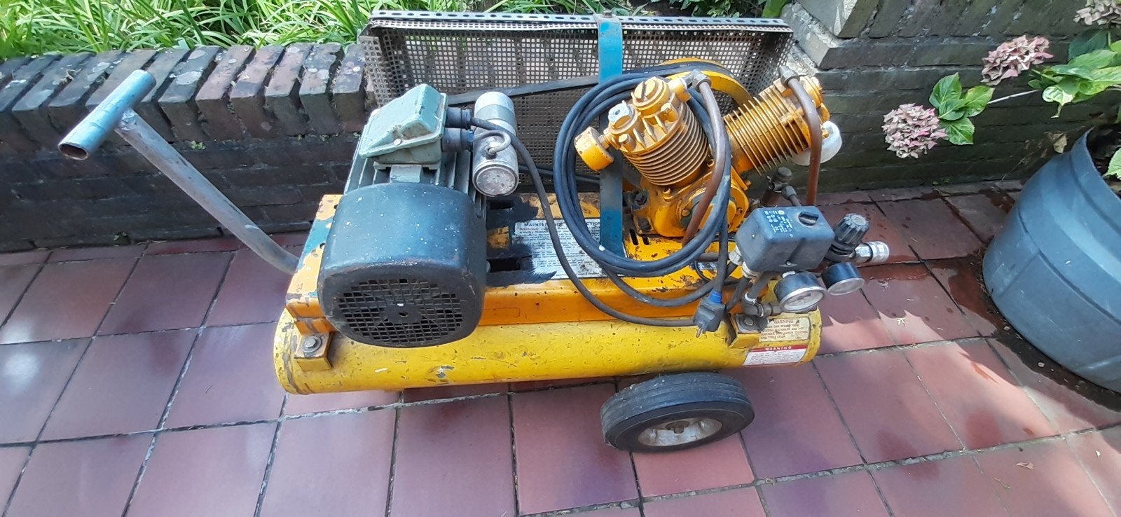 compressor met  defecte condensator - voor onderdelen/repara, 25 tot 100 liter, Ophalen, Gebruikt, 10 bar of meer