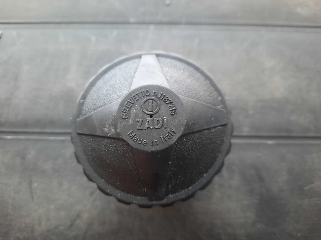 N.O.S BREVETTO made in italy tankdop benzinedop, Ophalen, Nieuw, Tank