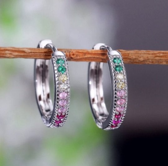925 sterling zilveren creolen met veelkleurige zirkonen, Nieuw, Ophalen of Verzenden, Met edelsteen, Knopjes of Stekers
