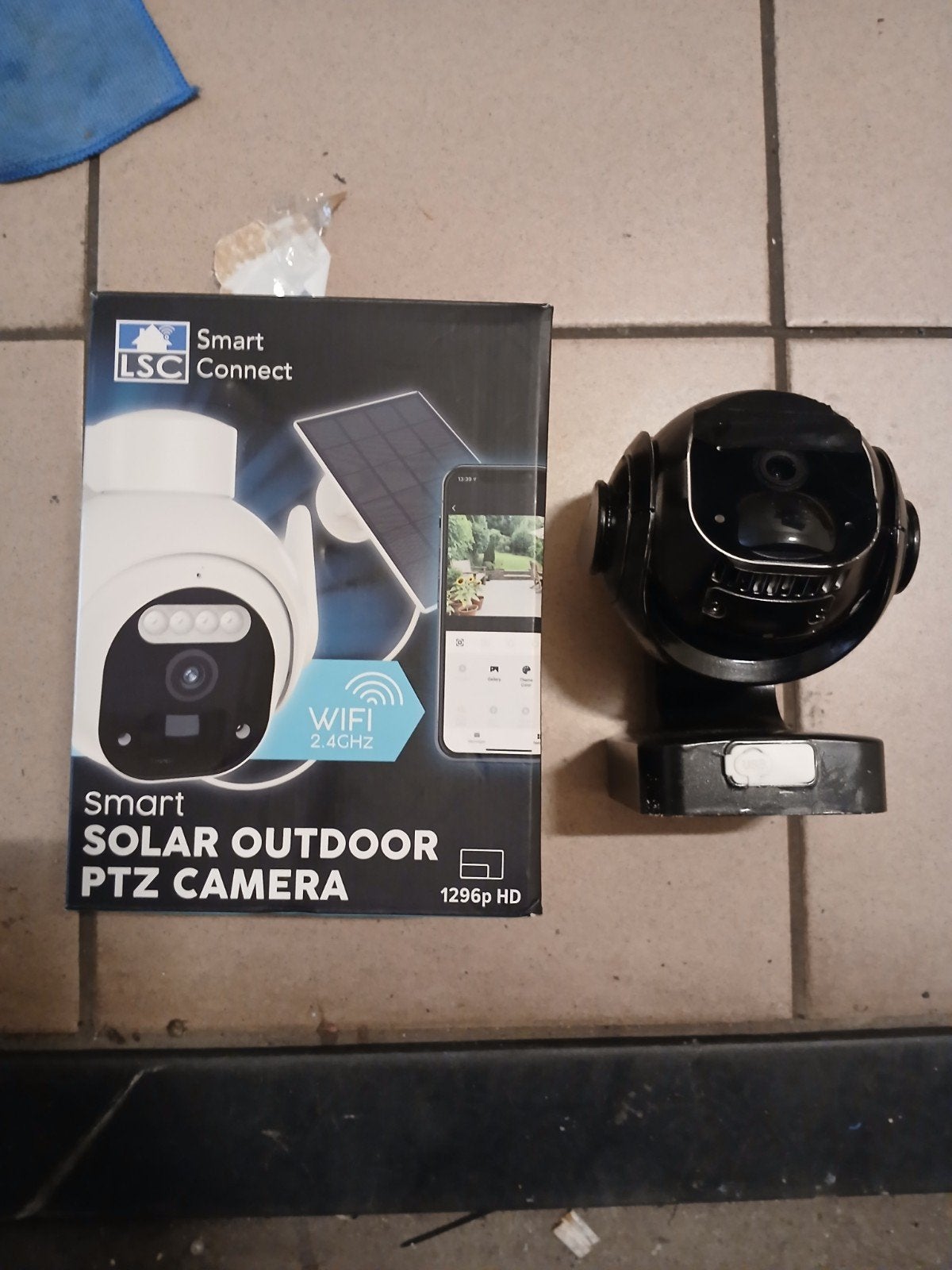 LSC Smart Connect Solar Buiten PTZ Camera 1296p HD, Ophalen of Verzenden, Zo goed als nieuw, Buitencamera