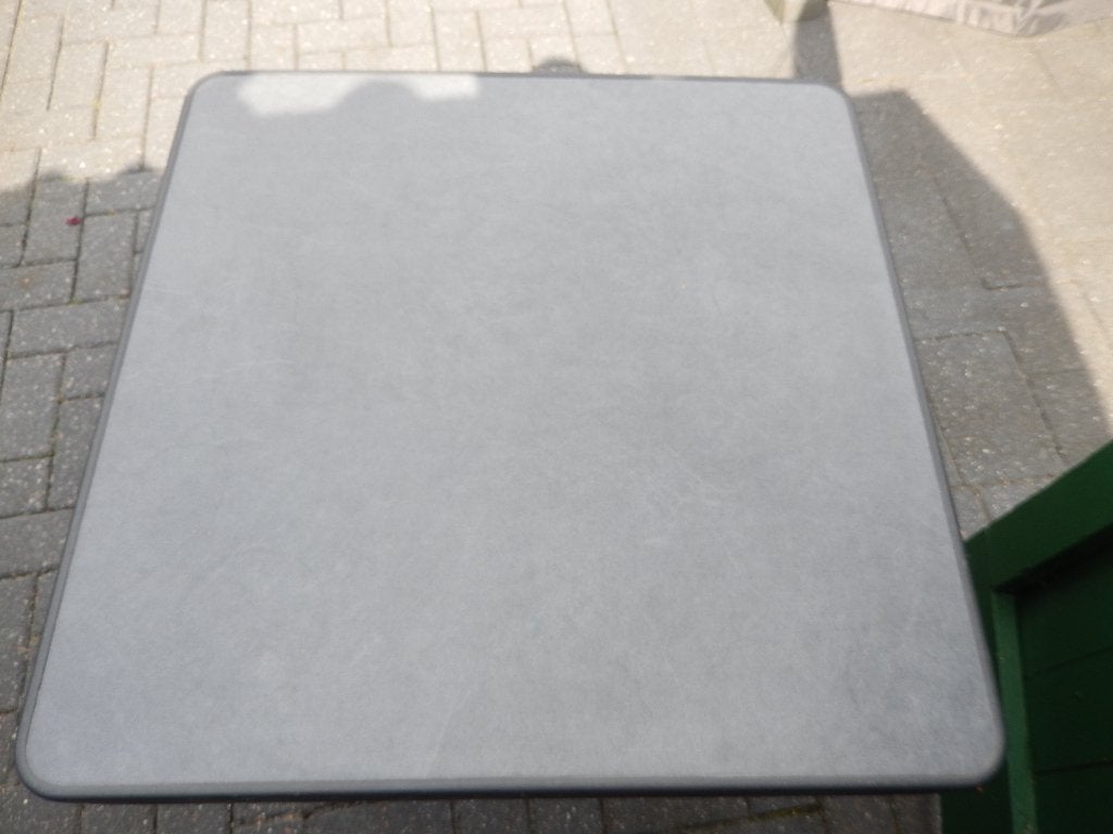 Tafel aangeboden, Ophalen, Kunststof, Gebruikt, 75 cm of meer