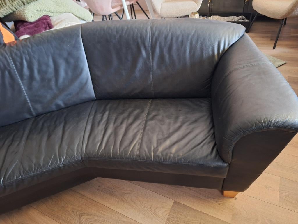 Zwarte Leren Hoekbank - Comfortabel en Stijlvol, Huis en Inrichting, Banken | Bankstellen, Modern, Klassiek, 250 tot 300 cm, Gebruikt