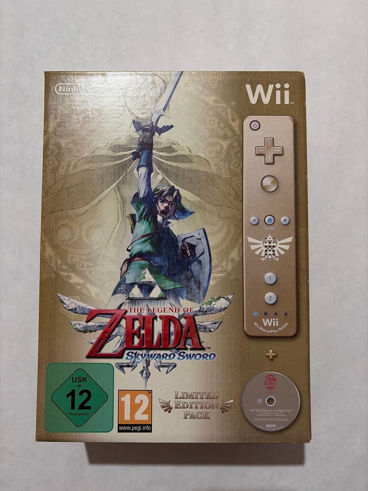 The Legend of Zelda: Skyward Sword Limited Edition Pack, Ophalen of Verzenden, Nieuw, Met 1 controller, Met games