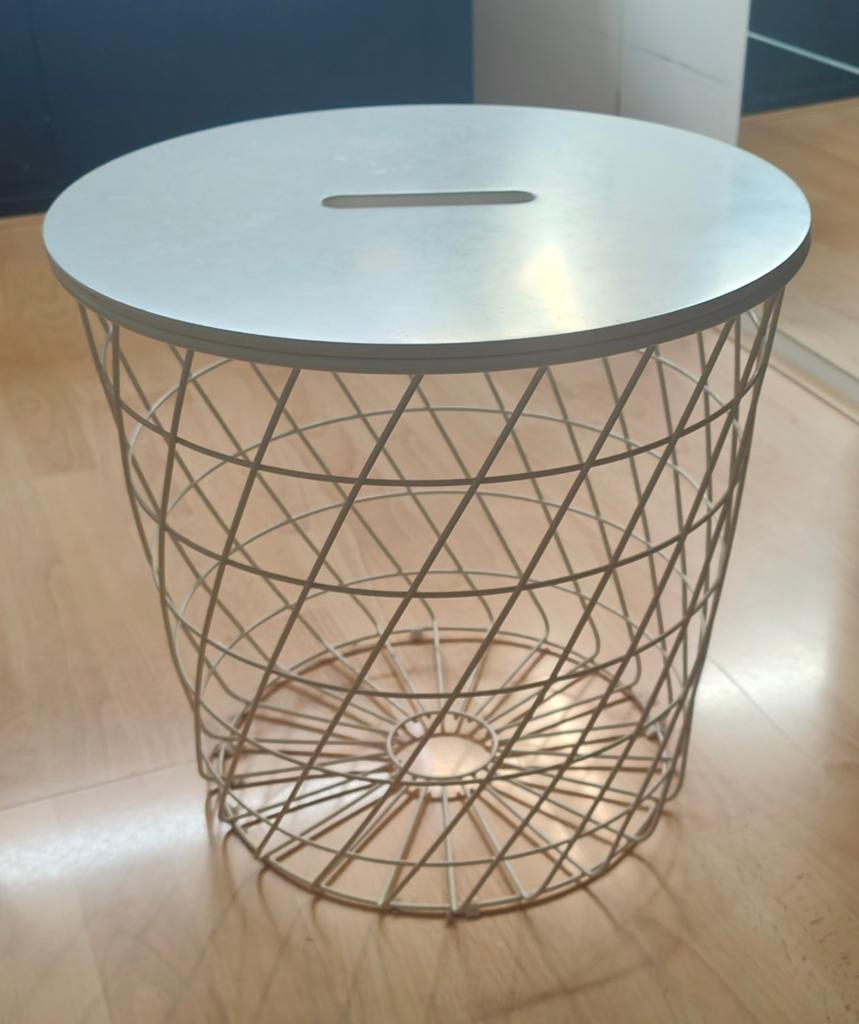 Kvistbro opbergtafel van Ikea, Huis en Inrichting, Ophalen of Verzenden, Rechthoekig, Minder dan 55 cm