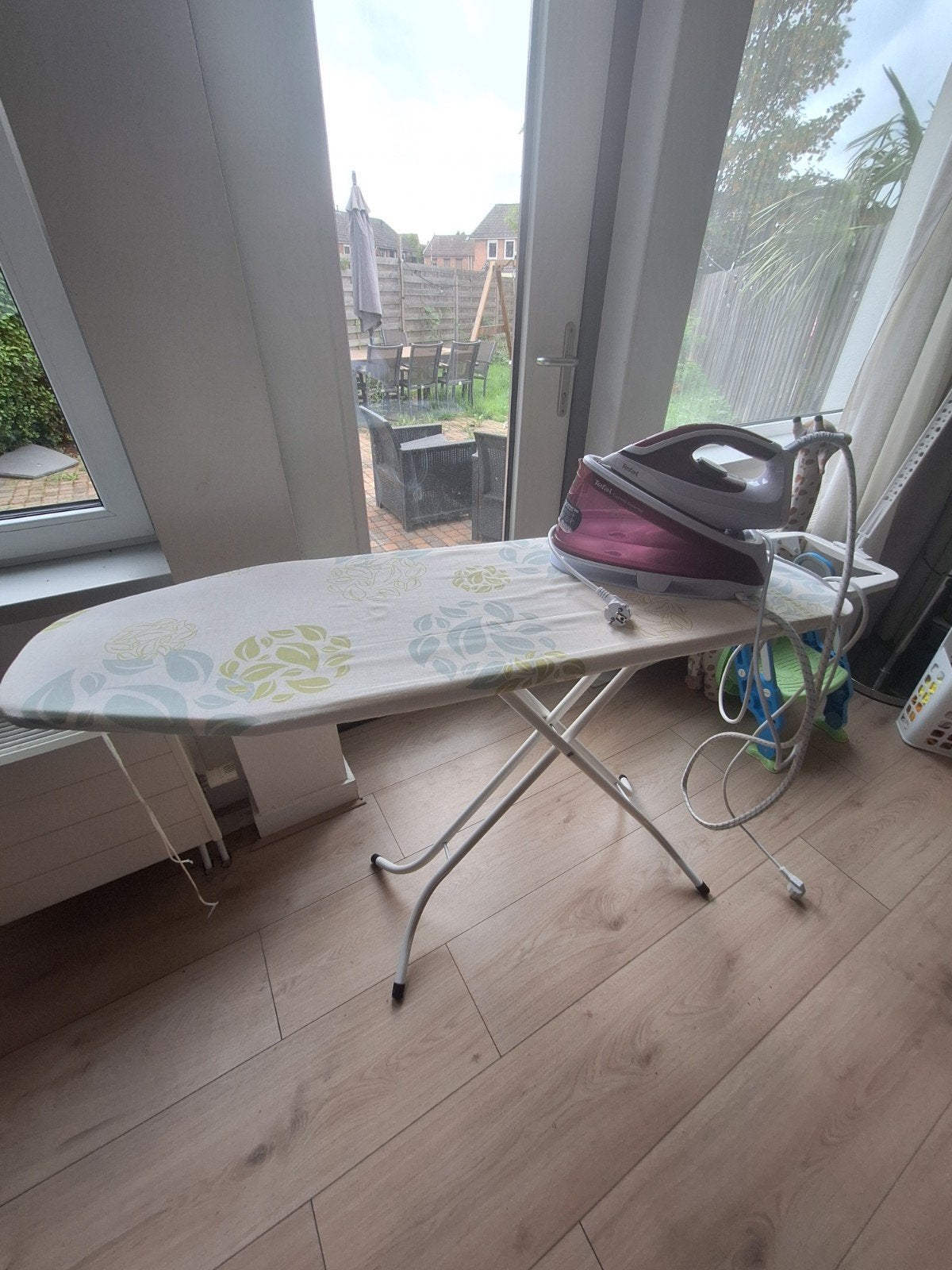 Tefal Express Essential Stoomgenerator Strijkijzer, Witgoed en Apparatuur, Strijkijzers en Strijkplanken, Ophalen, Gebruikt, Strijkijzer met snoer