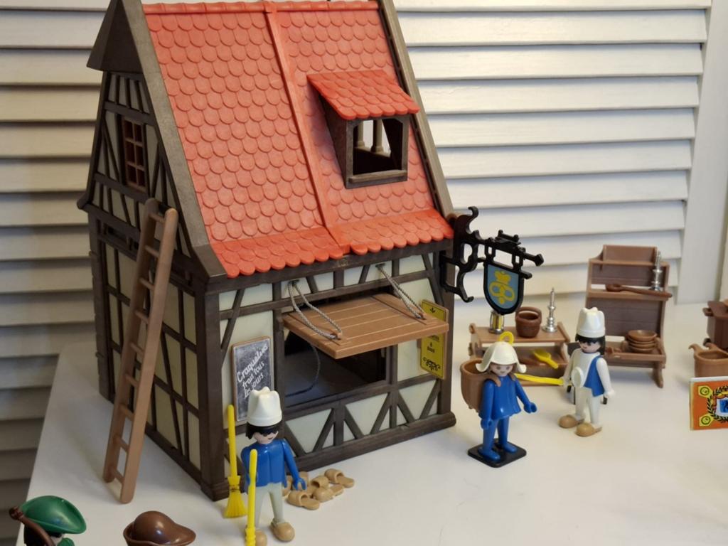 Playmobil middeleeuwse bakkerij met boogschutter en koning, Ophalen of Verzenden