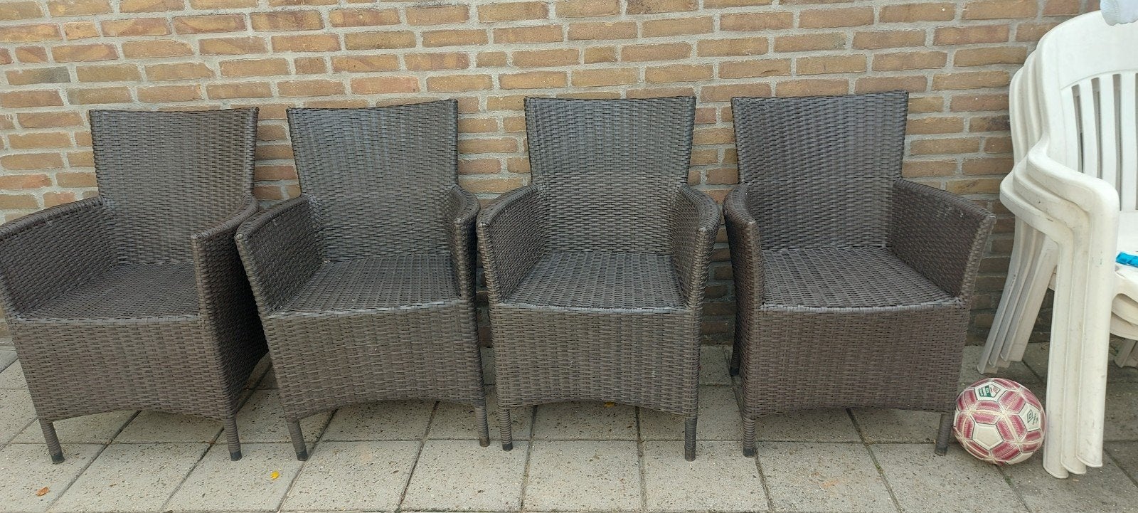 4 Wicker tuinstoelen - Gebruikt, Ophalen of Verzenden, Gebruikt, Wicker