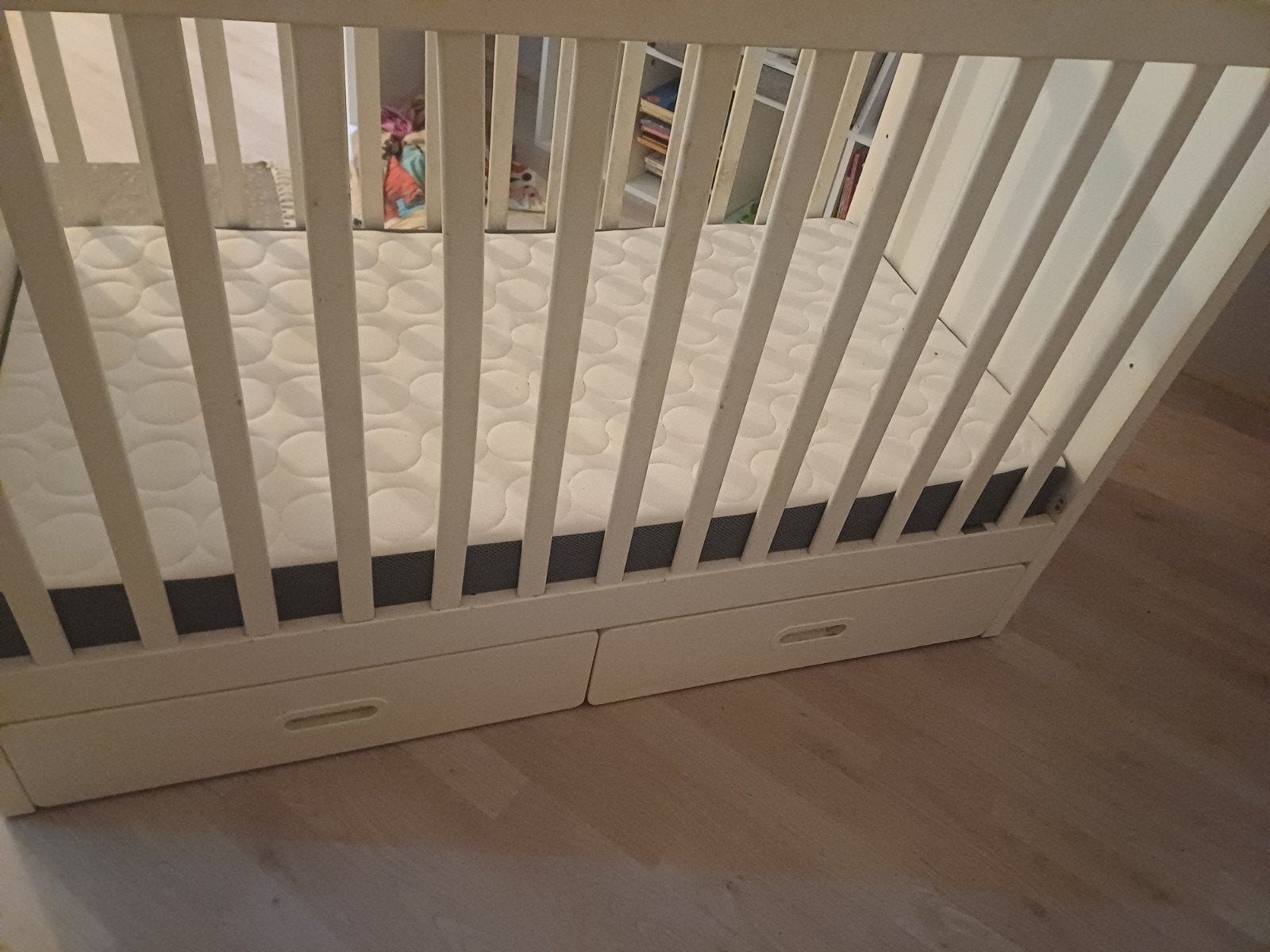 Ledikant met matras 120x60 en lades, Ophalen, Gebruikt, Ledikant