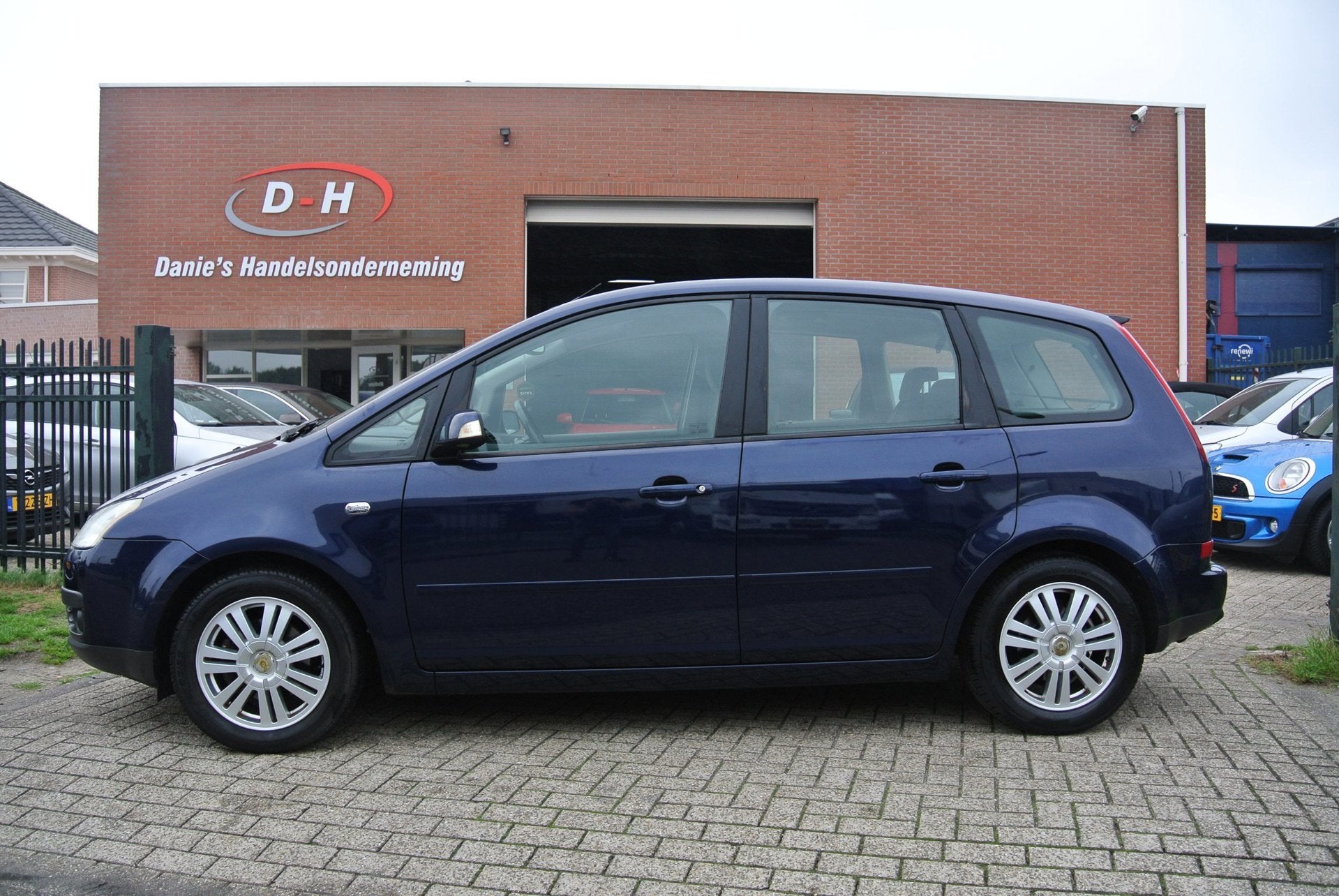 Ford Focus C-Max 1.8-16V Ghia airco apk 19-07-2027 inruil mo, Voorwielaandrijving, Gebruikt, 1287 kg, 4 cilinders