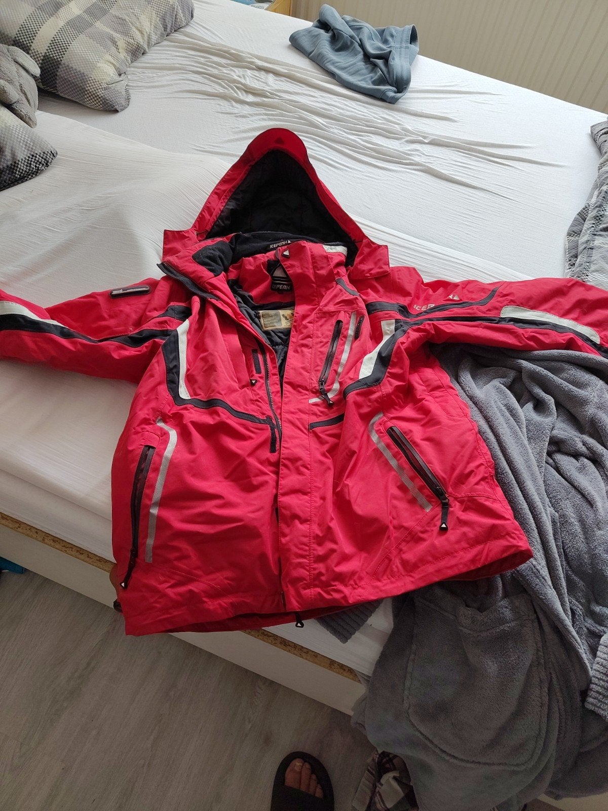 Icepeak ski-jas met RECCO-technologie, Maat 52/54 (L), Icepeak, Ophalen of Verzenden, Zo goed als nieuw