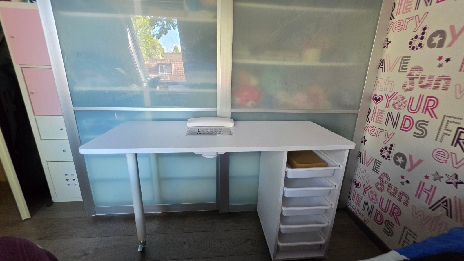 Nageltafel / manicure tafel met afzuiging wit, Ophalen, Zo goed als nieuw