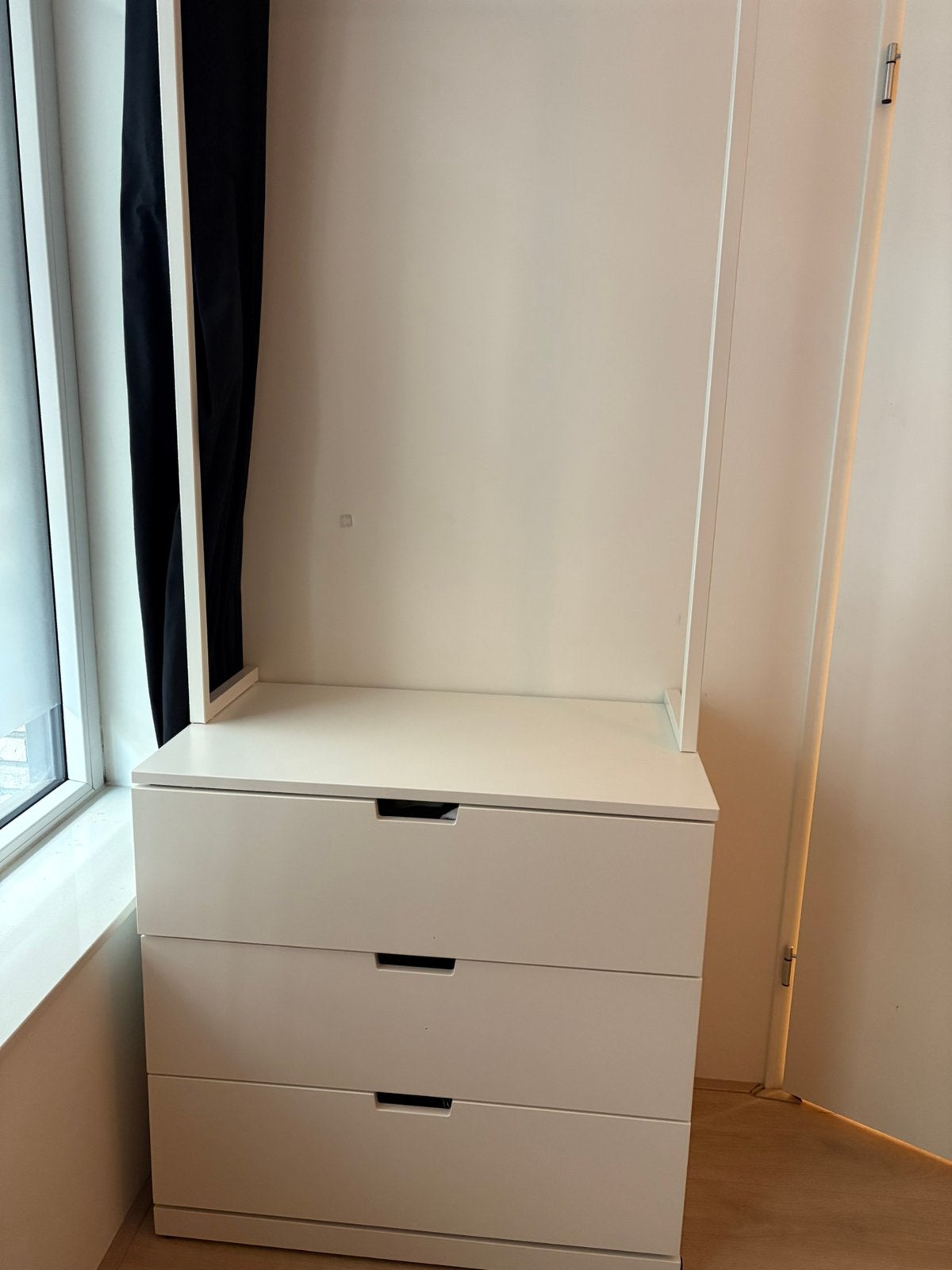 Ladekast met kledingrek, Ophalen, 50 tot 100 cm, Zo goed als nieuw, 3 of 4 laden