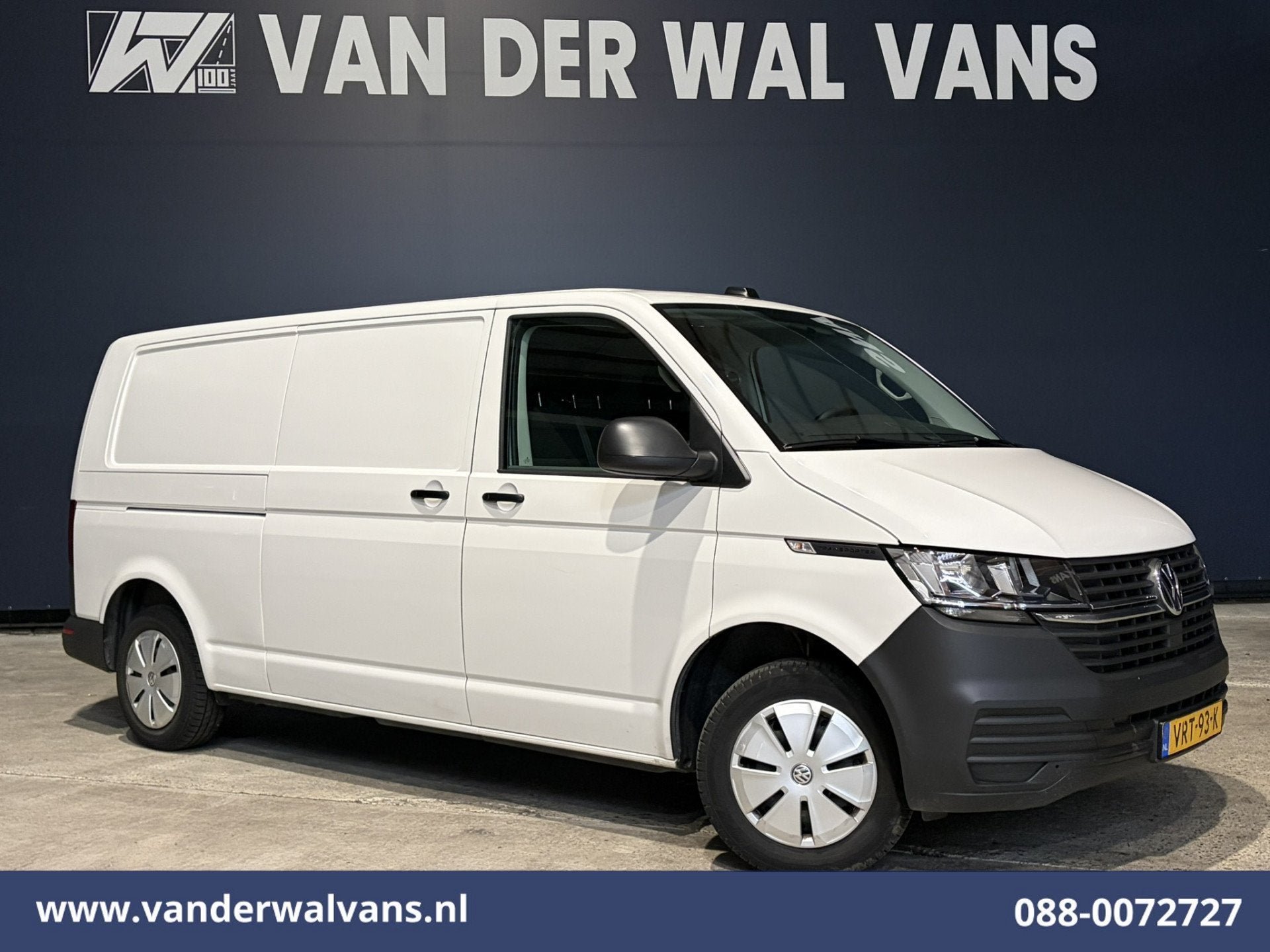 Volkswagen Transporter 2.0 TDI L2H1 Euro6 Airco | Navigatie, Auto's, Bestelauto's, Voorwielaandrijving, Stof, Gebruikt, 4 cilinders