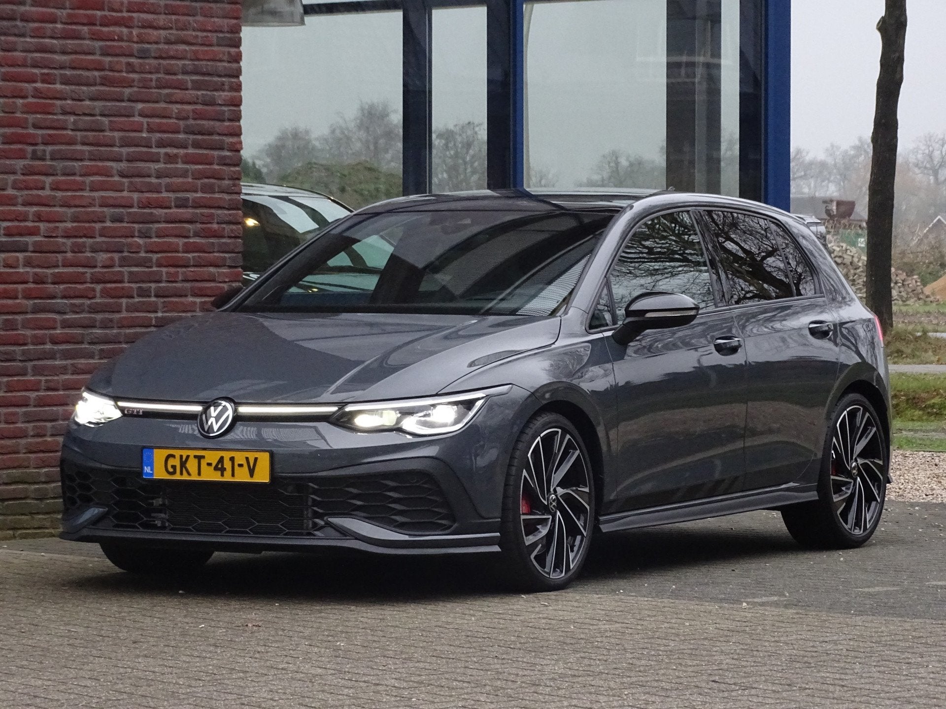 Volkswagen Golf 2.0 TSI GTI (bj 2023, automaat), Auto's, 4 cilinders, 1984 cc, Golf, Automatische klimaatregeling