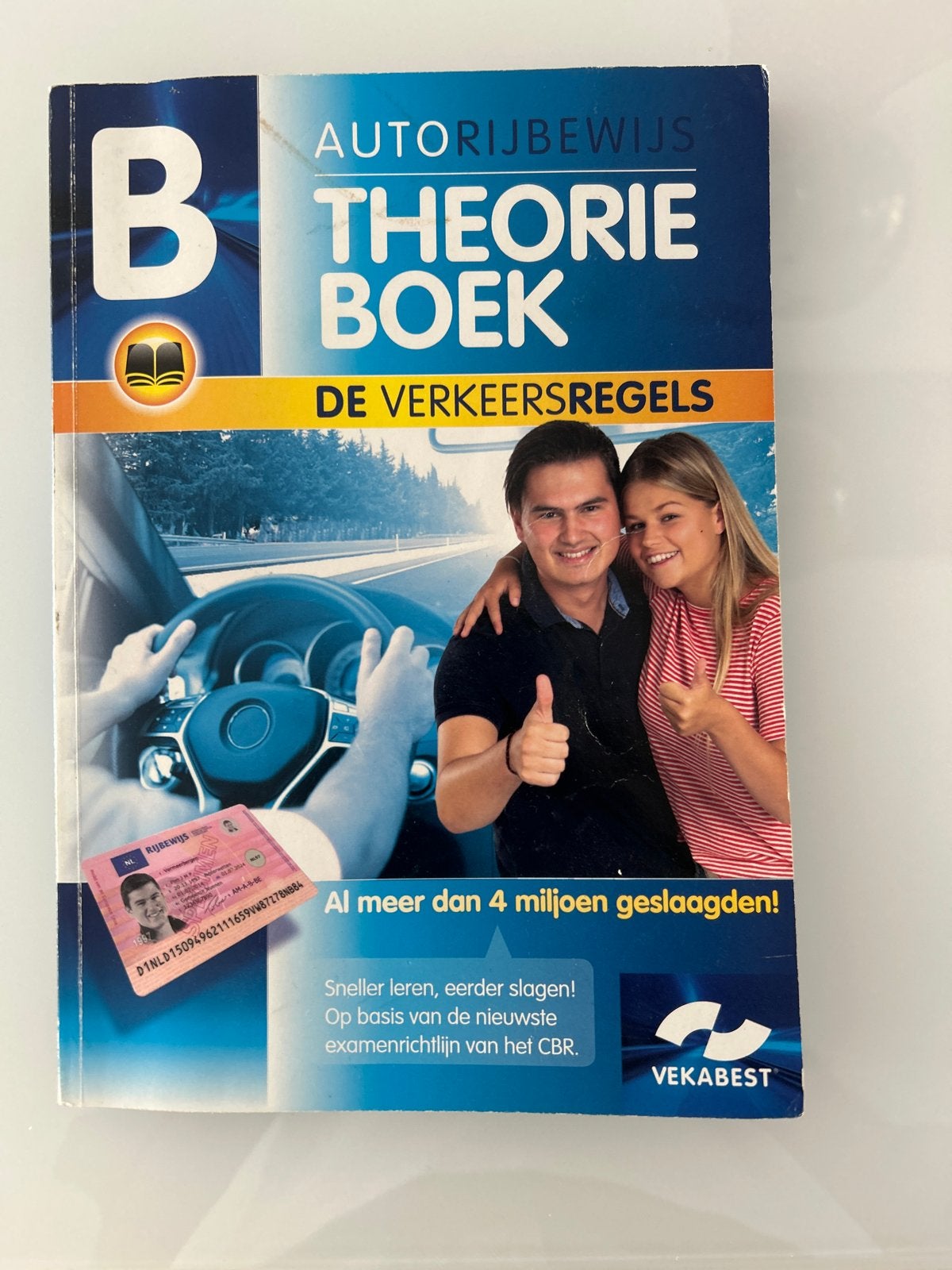 Autorijbewijs Theorieboek - De Verkeersregels, Boeken, Ophalen of Verzenden, Zo goed als nieuw, Overige niveaus
