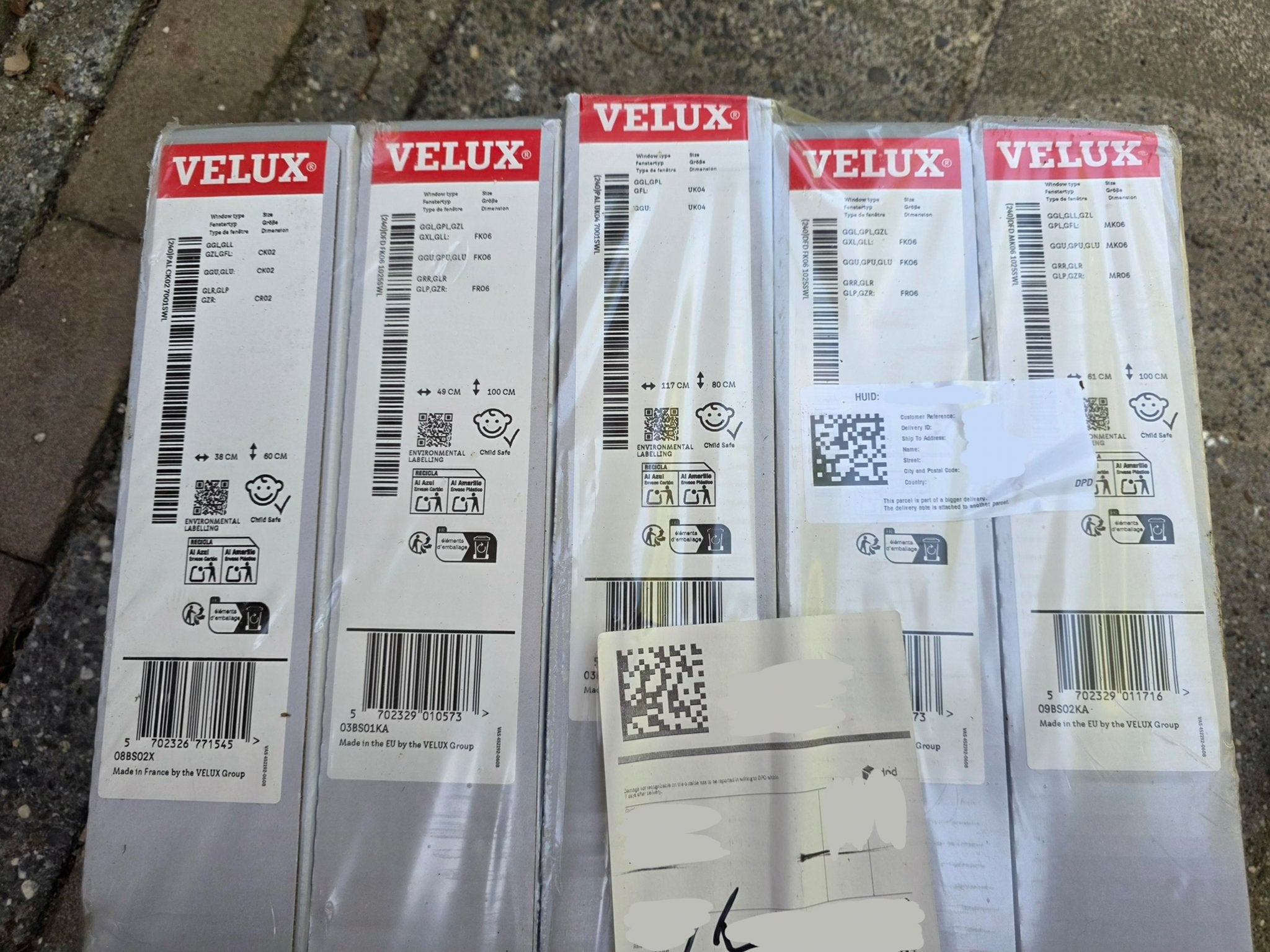 Nieuwe Velux dakramen jalozieën of rolgordijn met pliseé, Ophalen of Verzenden, Nieuw