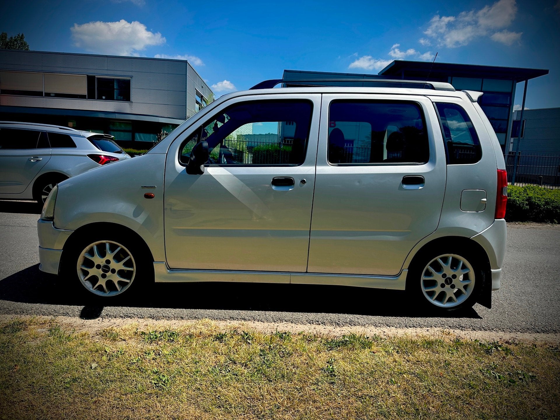 Suzuki Wagon R+ 1.3 Special, ELEKTRISCH PAKKET, NIEUWE APK, Voorwielaandrijving, Stof, Gebruikt, 31 €/maand