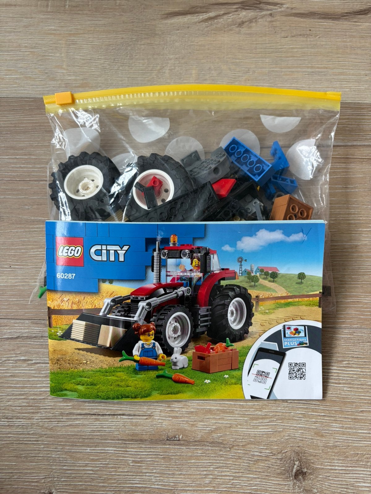 Lego City Tractor 60287, Ophalen of Verzenden, Zo goed als nieuw