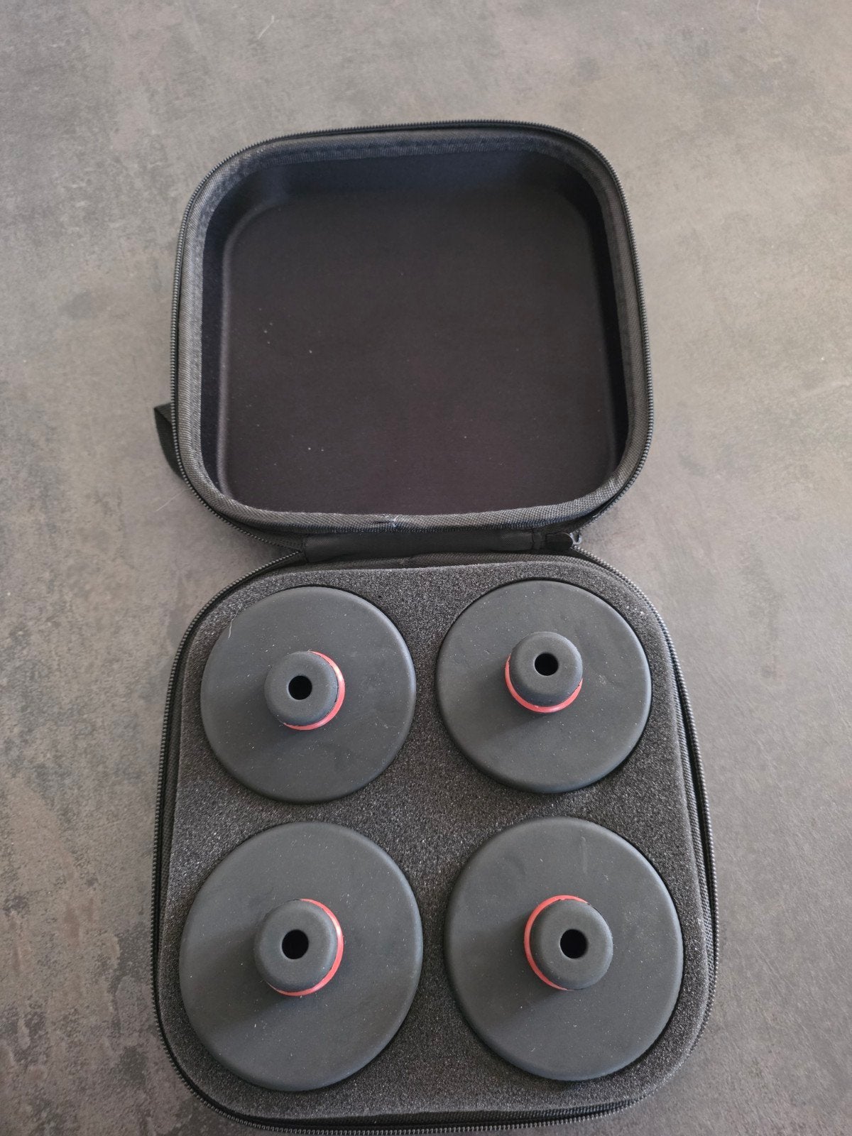 Tesla krikpads / jack pads set met opbergtas, Auto diversen, Ophalen of Verzenden