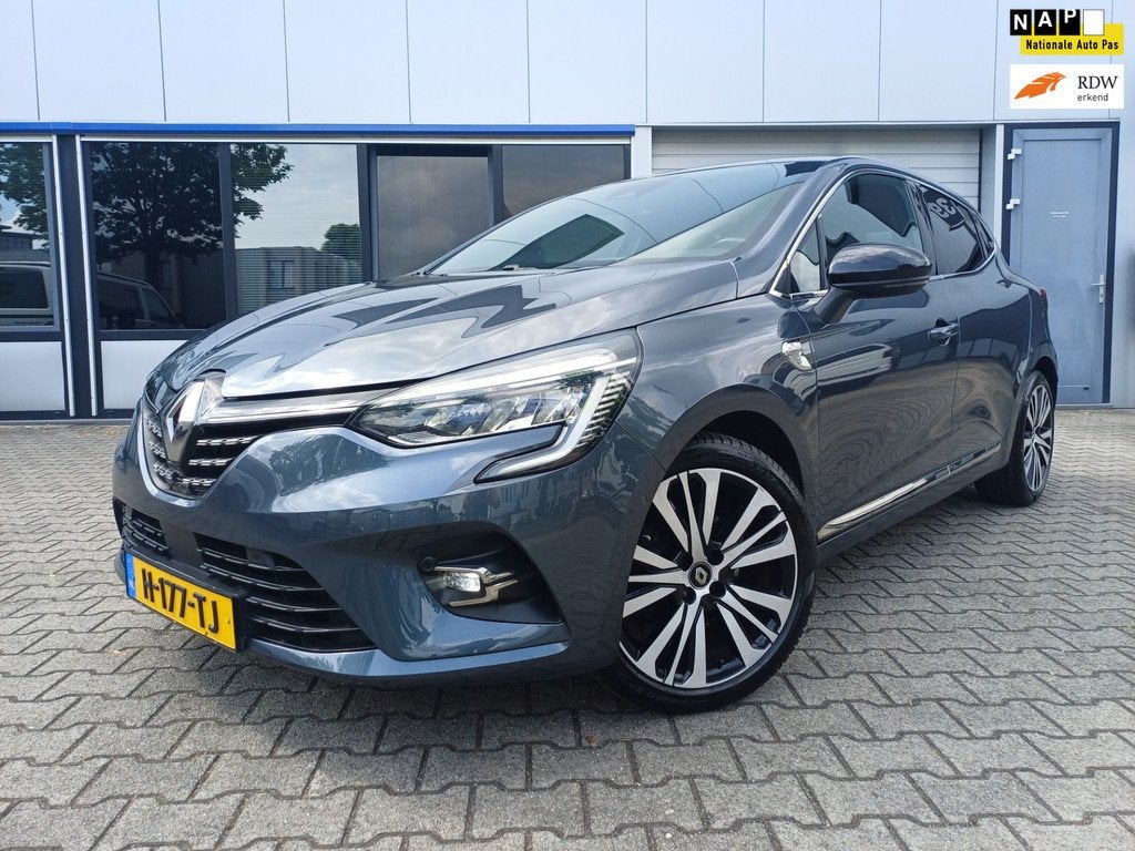 Renault Clio 1.3 TCe Initiale Paris NAVI/130PK/LED/LEDER/CAM, Gebruikt, Euro 6, 4 cilinders, 1133 kg