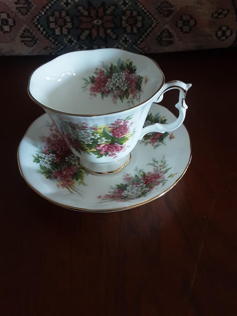 Royal Albert Blossom Time series Hawthorn, Ophalen of Verzenden