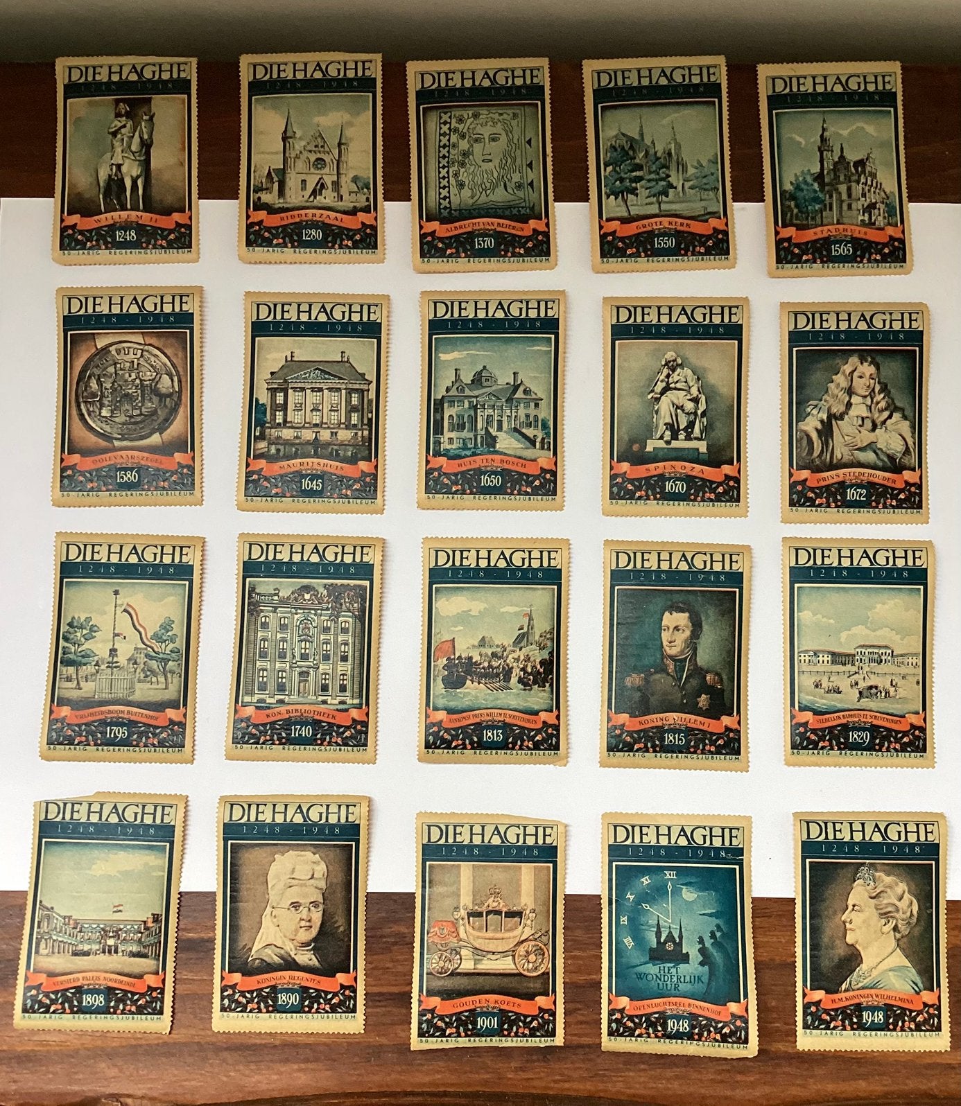 Complete serie 20x sluitzegels Die Haghe 1248-1948, Ophalen, Postfris
