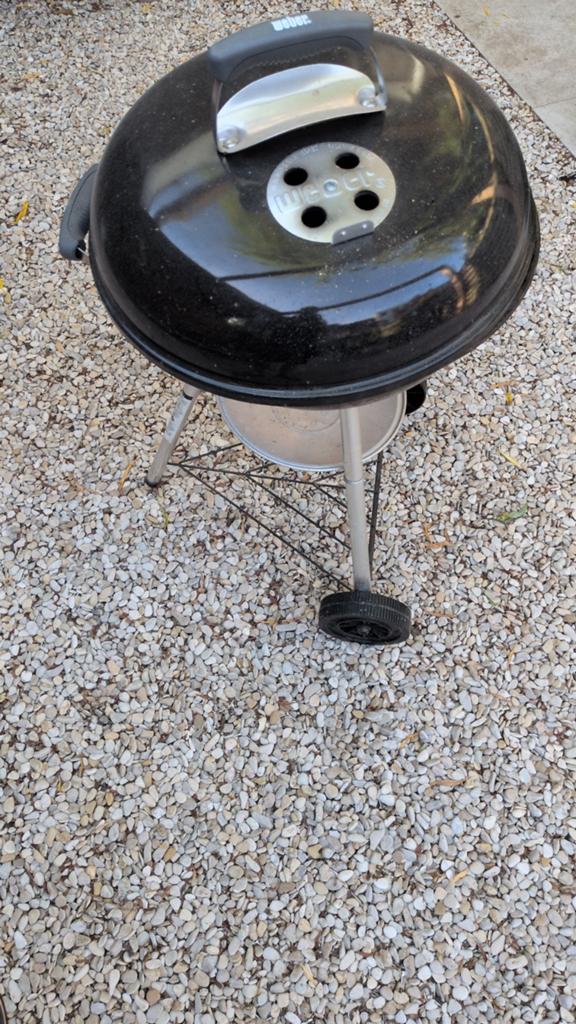 Weber barbecue met twee roosters, Ophalen, Gebruikt, Weber