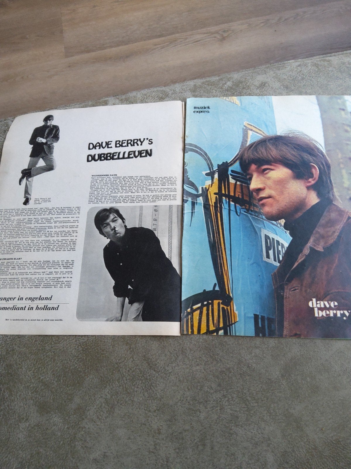 Dave Berry:  Dubbelleven  muziek expres, Ophalen of Verzenden, Boek, Tijdschrift of Artikel