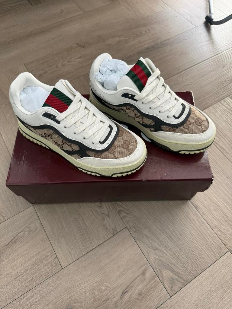 Gucci sneakers, Kleding | Dames, Wit, Nieuw, Ophalen of Verzenden, Sneakers of Gympen