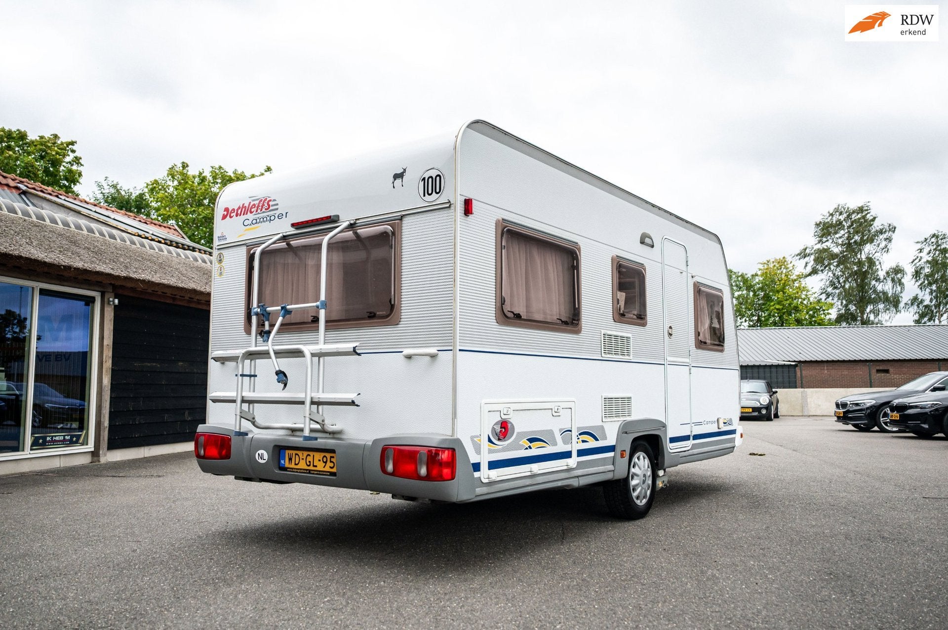 Dethleffs EF2 Airco I Mover I Toilet I Douche I Frans bed, 750 - 1000 kg, Dethleffs, Airco, Bedrijf