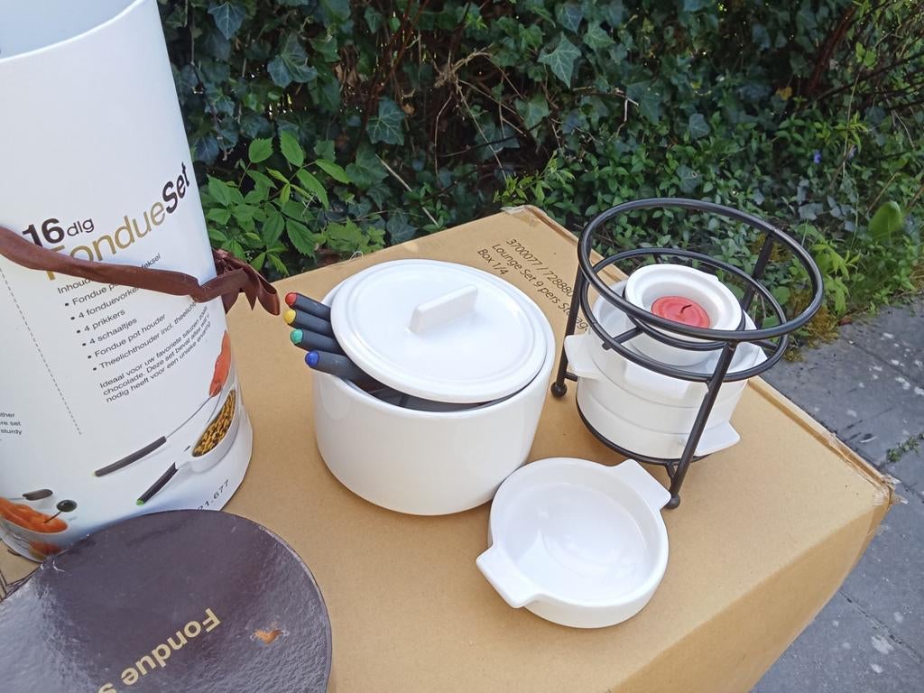 Nieuwe Kaasfondue Set voor Vier Personen - Topkwaliteit, Overige typen, Ophalen of Verzenden, Nieuw, Wit