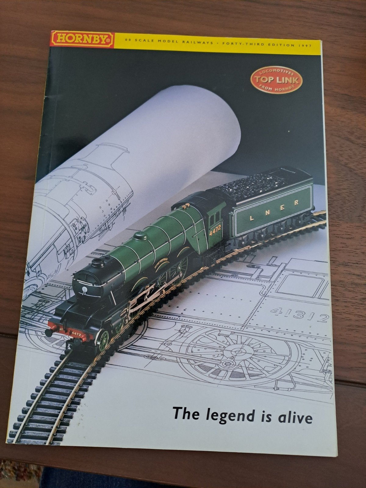 Hornby Catalogus Editie 43 - 1997, Ophalen of Verzenden, Zo goed als nieuw, Gelijkstroom of Wisselstroom, Boek, Tijdschrift of Catalogus