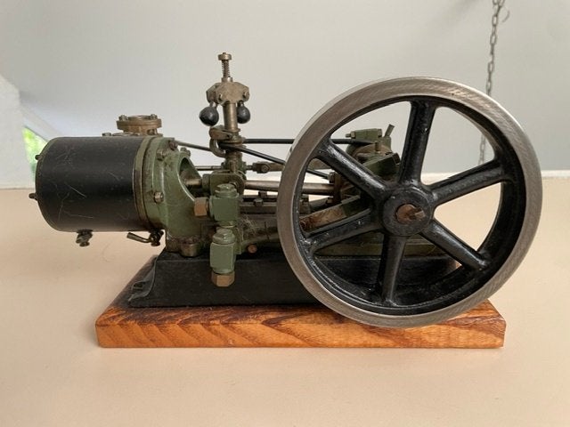 Vintage model stoommachine. Horizontaal. Stuart Turner no 9., Ophalen