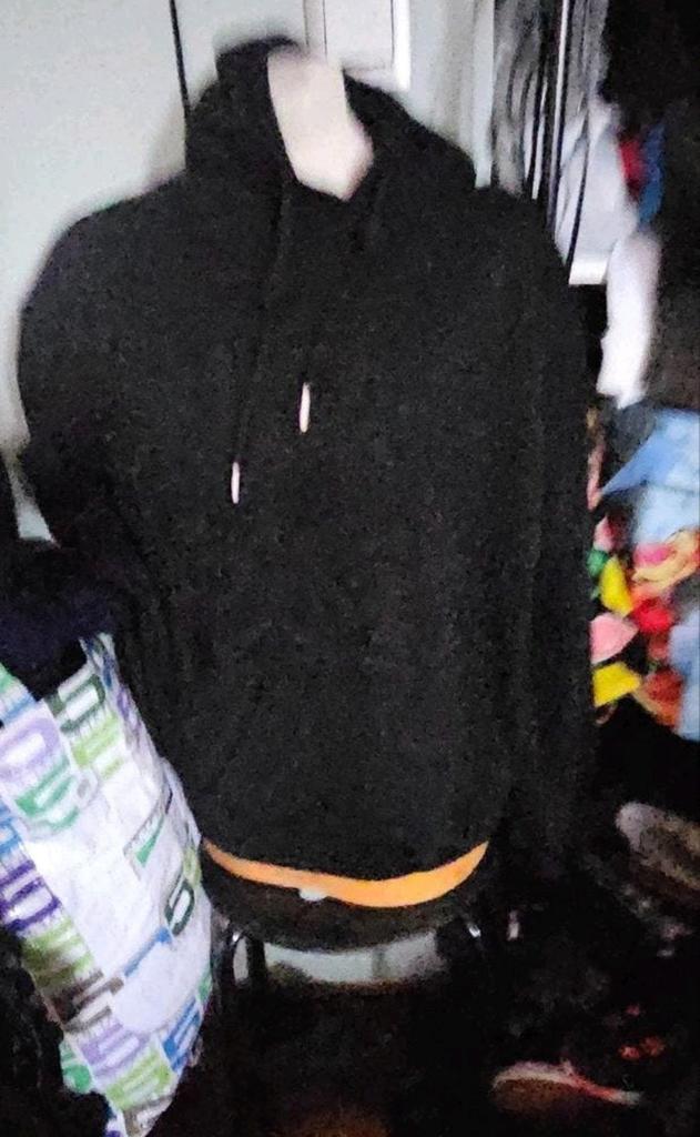 Zwart hoodie, Ophalen of Verzenden, Zo goed als nieuw, Maat 48/50 (M), Zwart