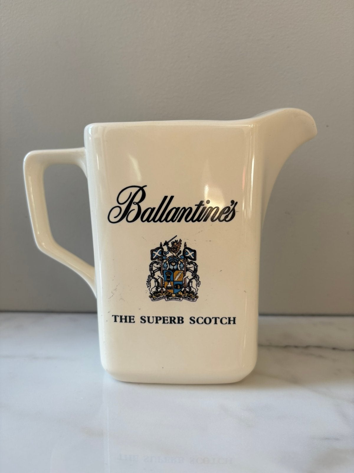 Vintage Ballantine’s whisky (water)kan, Verzamelen, Merken en Reclamevoorwerpen, Ophalen of Verzenden, Zo goed als nieuw, Gebruiksvoorwerp