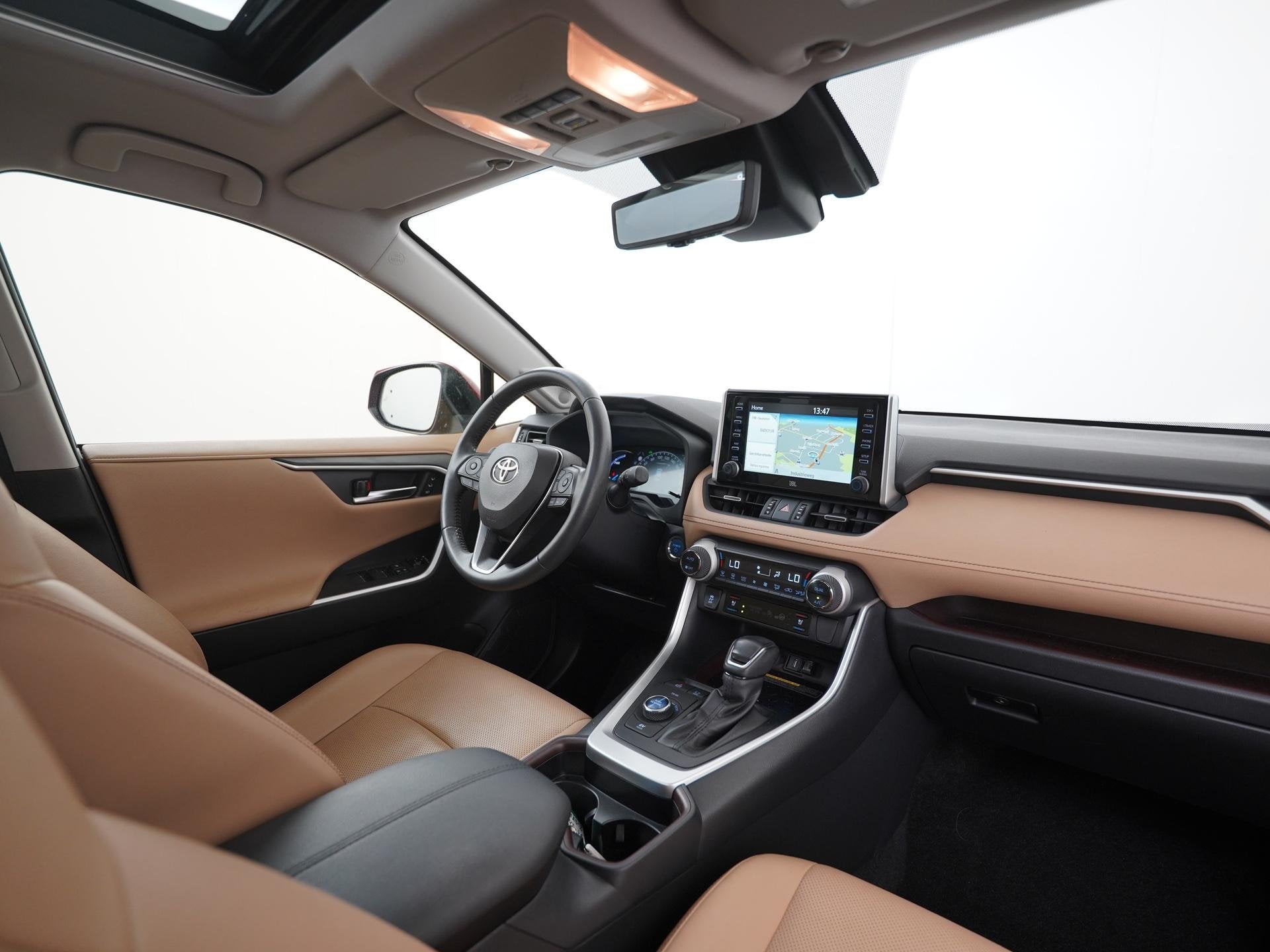 Toyota RAV4 2.5 Hybrid AWD Style | Panoramadak | Leder | JBL, Auto's, Automaat, Gebruikt, Euro 6, 4 cilinders