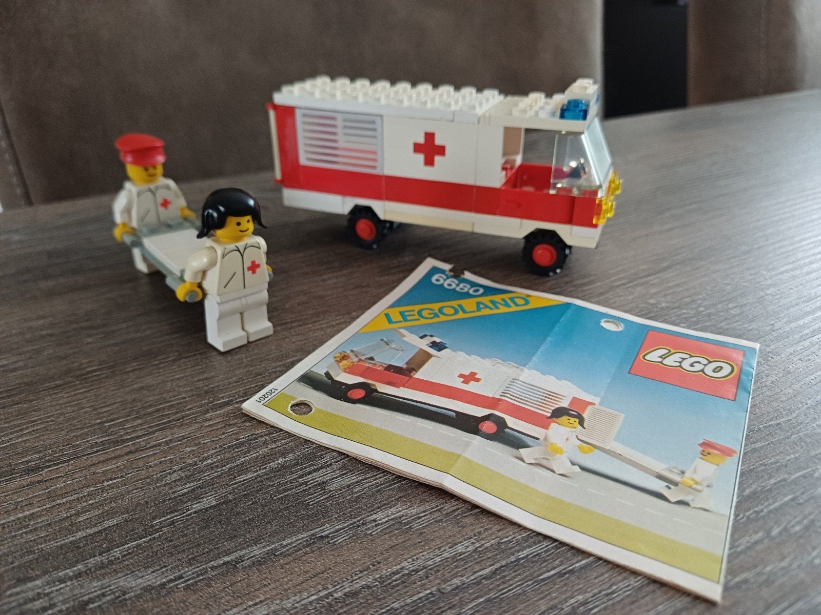 Lego ambulance.
Set nummer 6680., Ophalen of Verzenden, Gebruikt, Lego