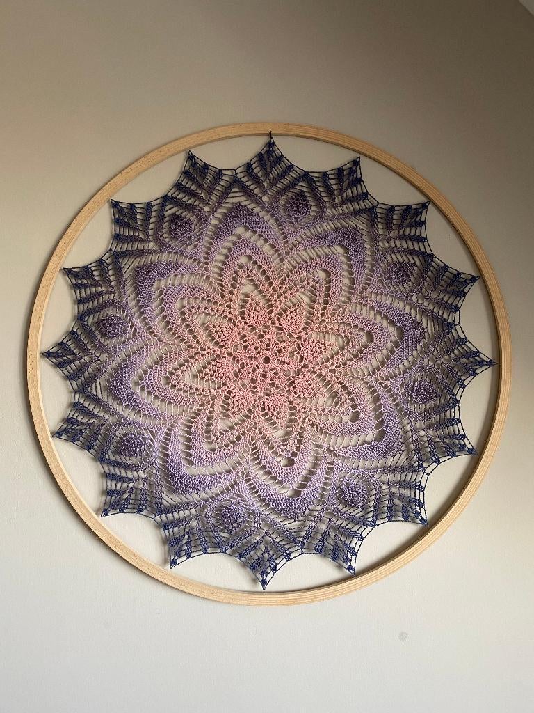Handmade mandala 90 cm, Huis en Inrichting, Ophalen of Verzenden, Nieuw